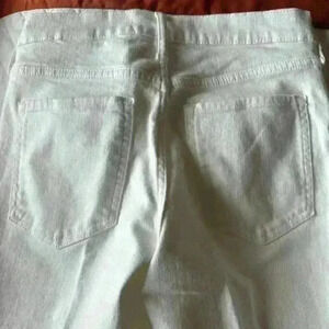 Banana Republic white denim skinny jean size 28/6